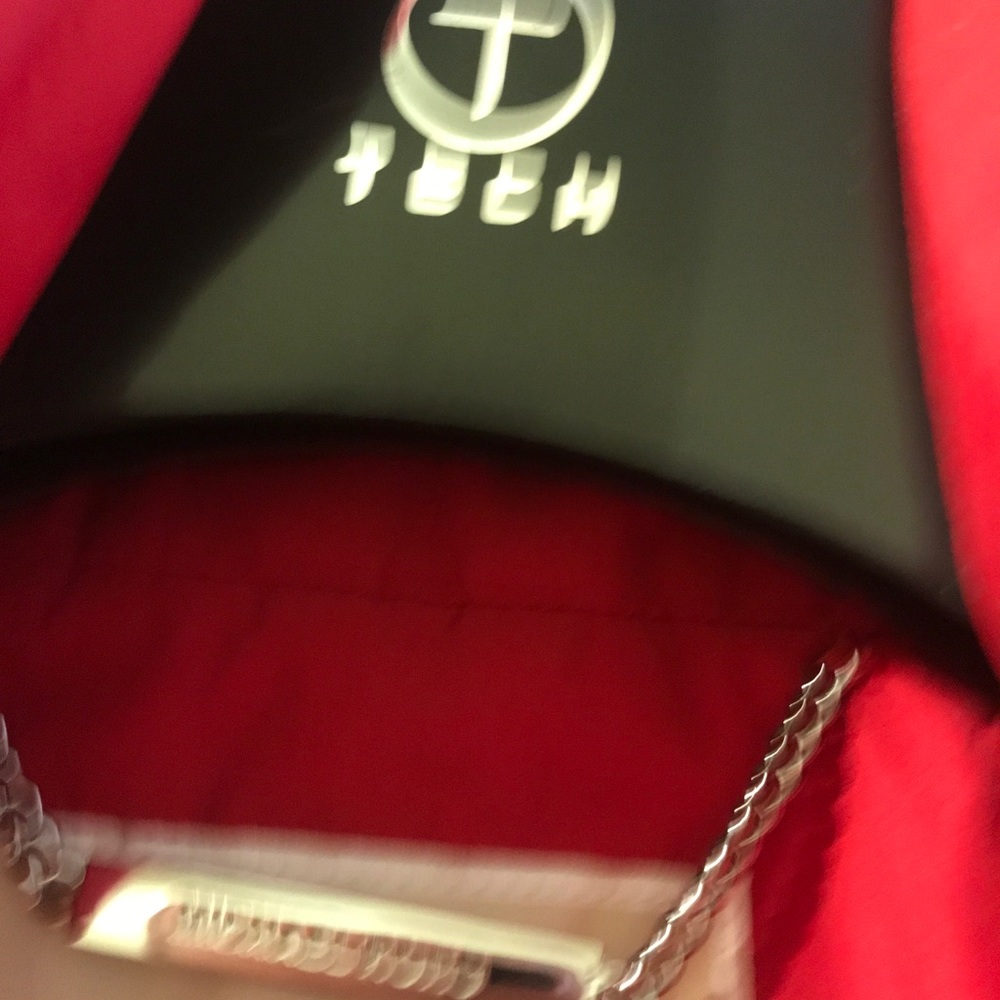 Vest - Picture 2 of 4